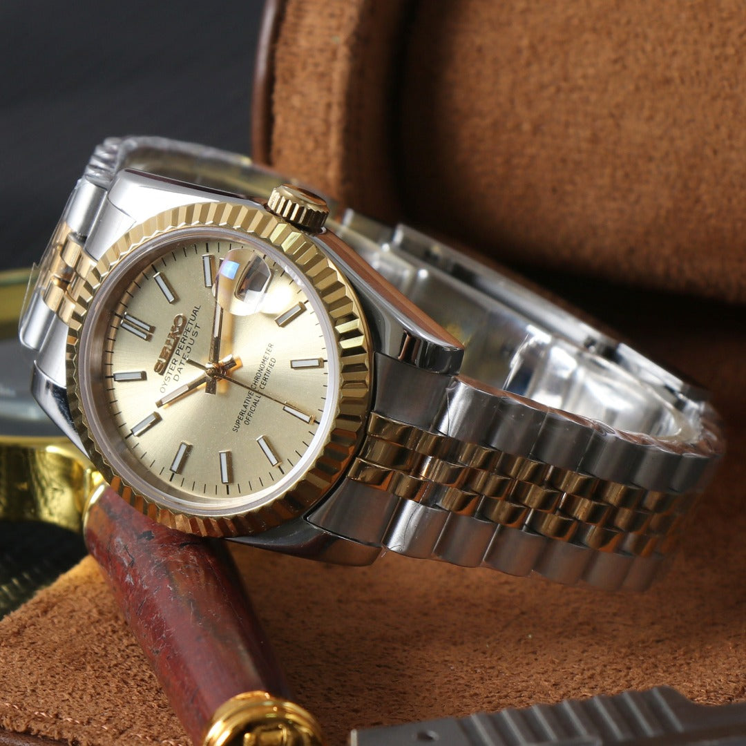 SeikoDate two tone gold dames